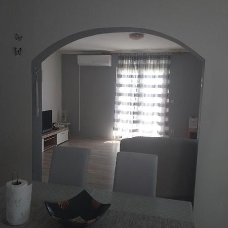Apartment Darinka Sibenik Exterior photo